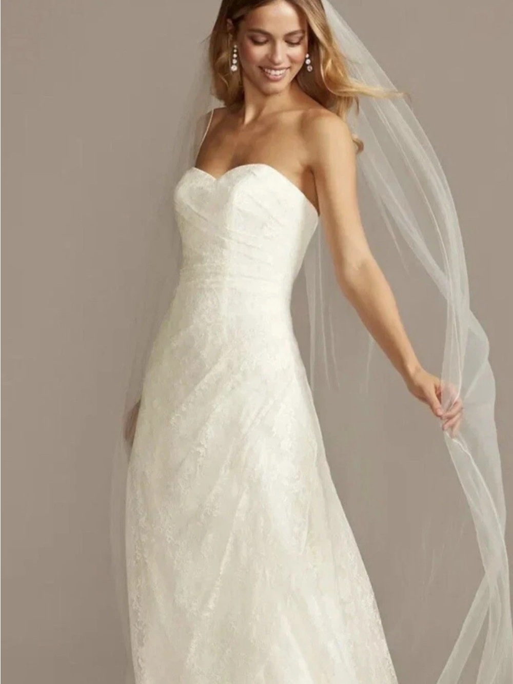 David's Bridal Strapless Sweetheart Lace Wedding Gown in Ivory